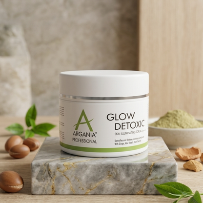 Glow Detoxic Illuminating Scrub 200g
